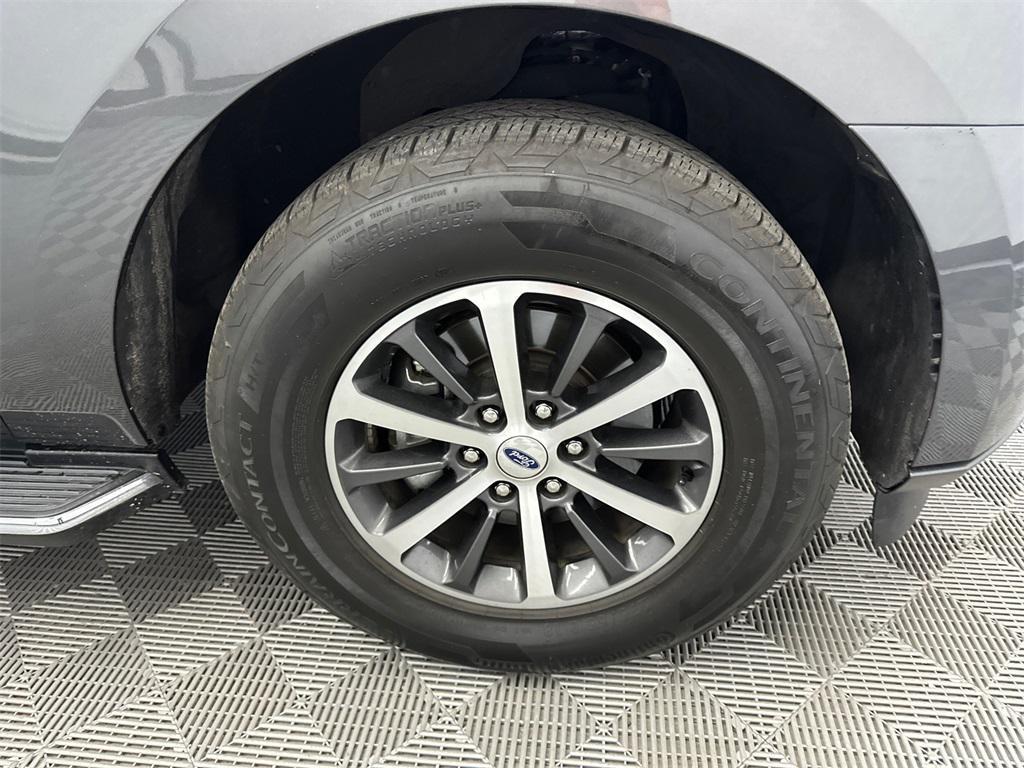 used 2019 Ford Expedition car, priced at $24,371