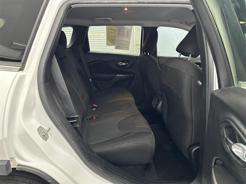 used 2019 Jeep Cherokee car, priced at $12,456