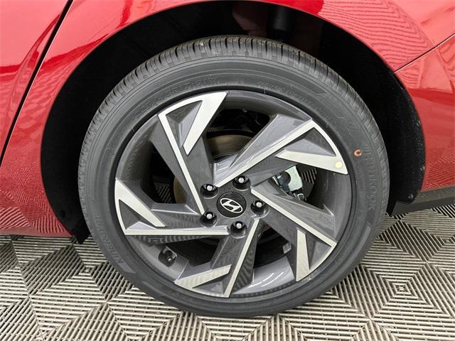 new 2025 Hyundai Elantra car, priced at $26,572