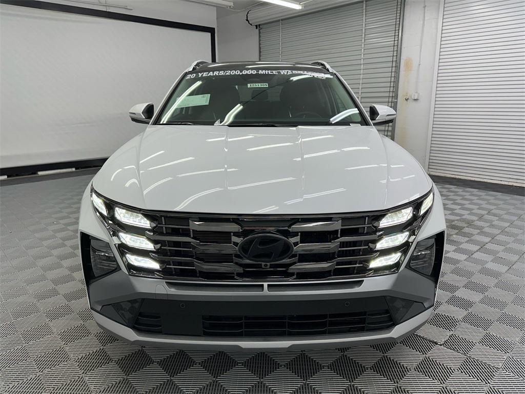 new 2025 Hyundai TUCSON Hybrid car, priced at $40,778
