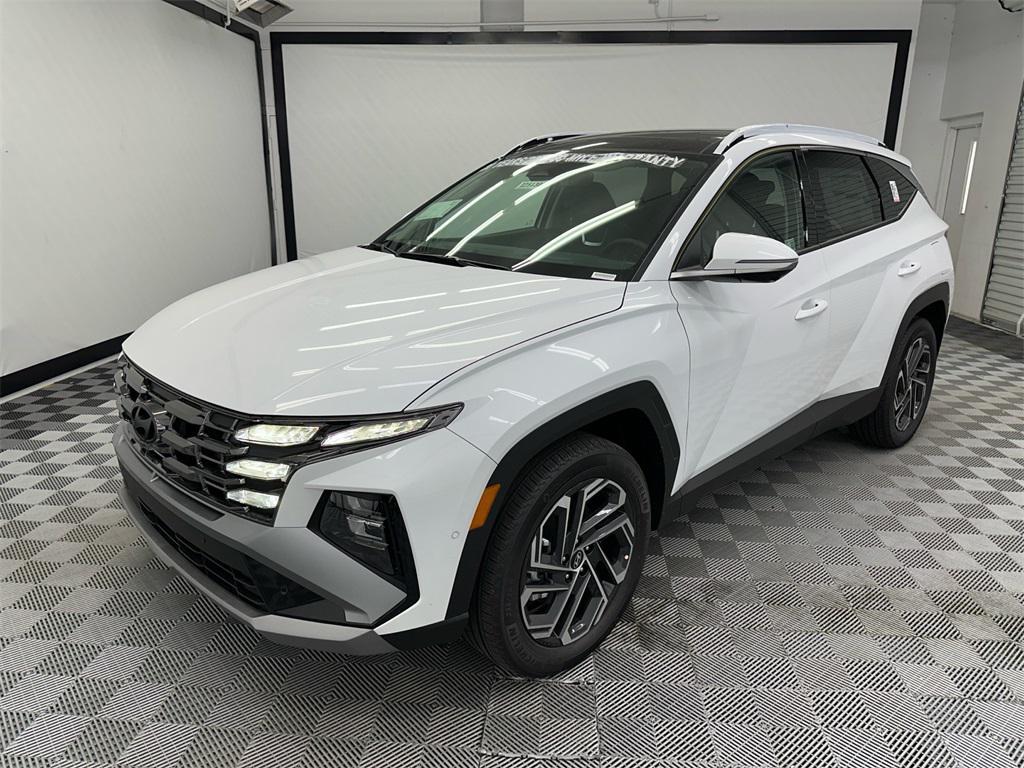 new 2025 Hyundai TUCSON Hybrid car, priced at $39,067