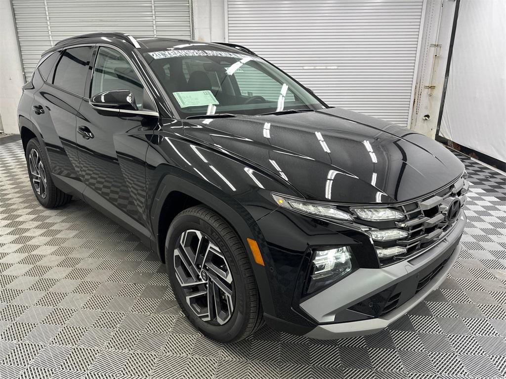 new 2025 Hyundai TUCSON Hybrid car, priced at $40,292