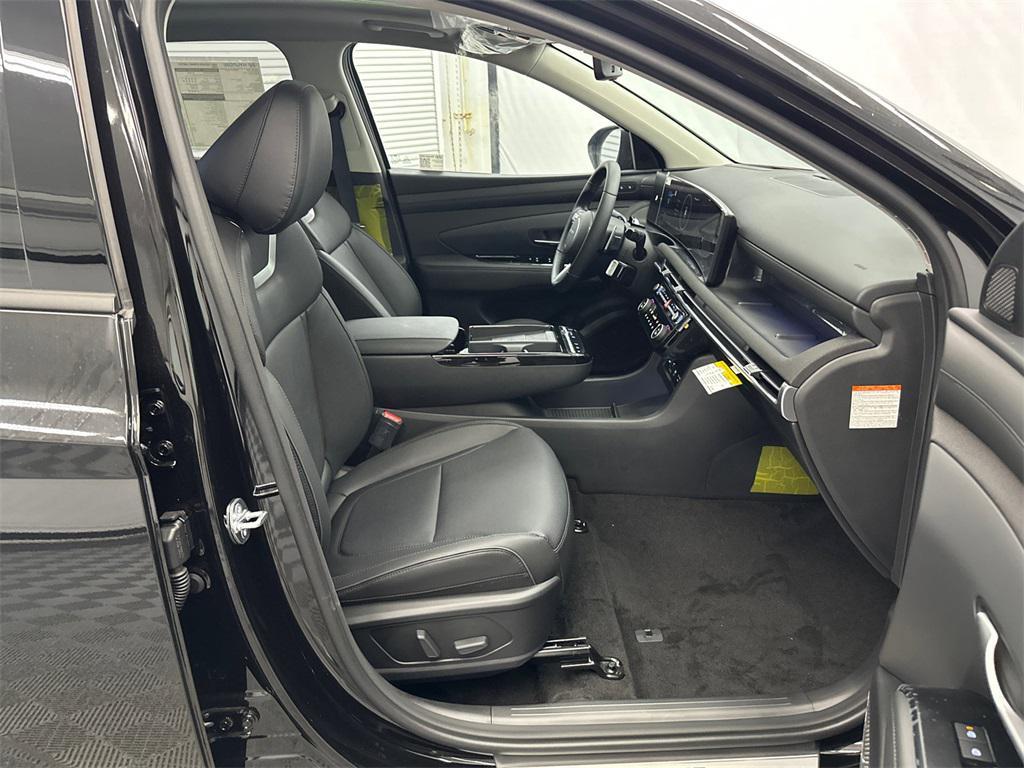 new 2025 Hyundai TUCSON Hybrid car, priced at $40,292