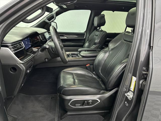 used 2022 Jeep Wagoneer car, priced at $37,987