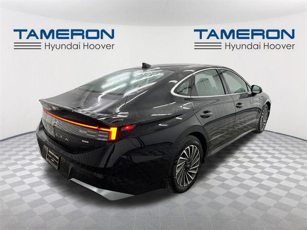 new 2025 Hyundai Sonata Hybrid car, priced at $29,368