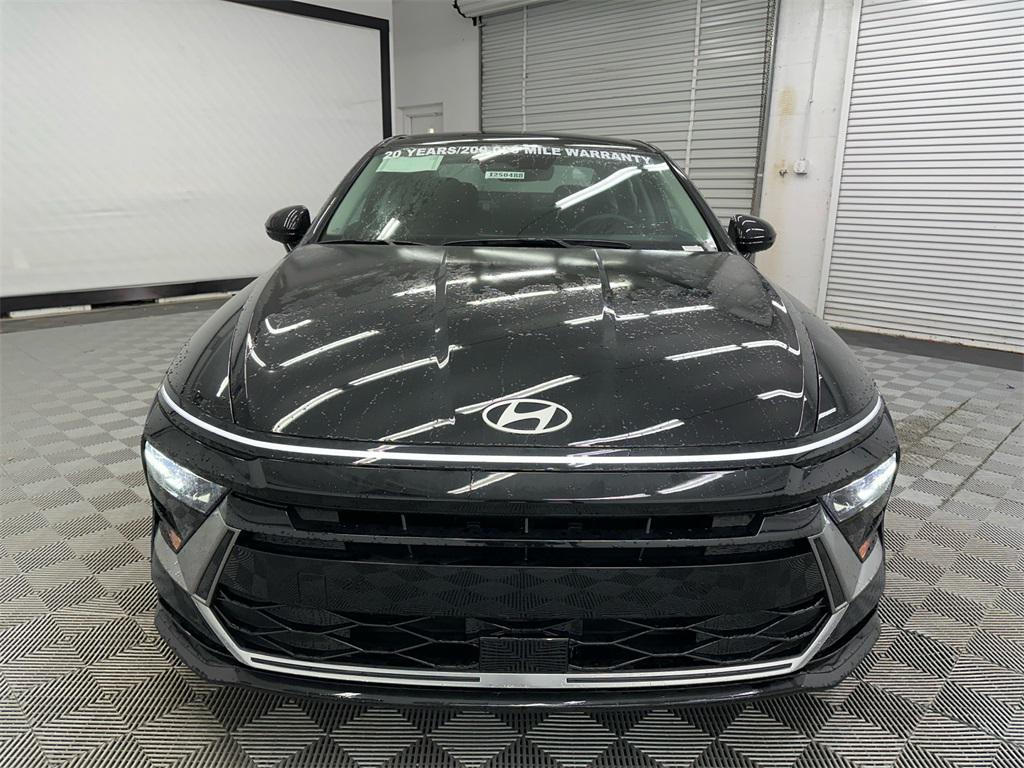 new 2025 Hyundai Sonata Hybrid car, priced at $30,338