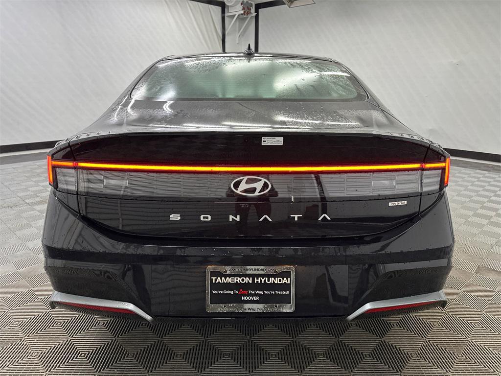 new 2025 Hyundai Sonata Hybrid car, priced at $30,338