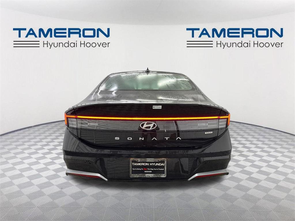 new 2025 Hyundai Sonata Hybrid car, priced at $29,368