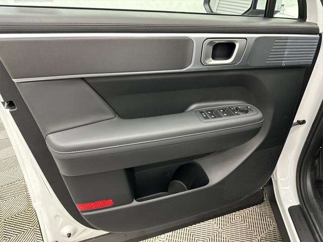 new 2025 Hyundai Santa Fe car, priced at $37,269