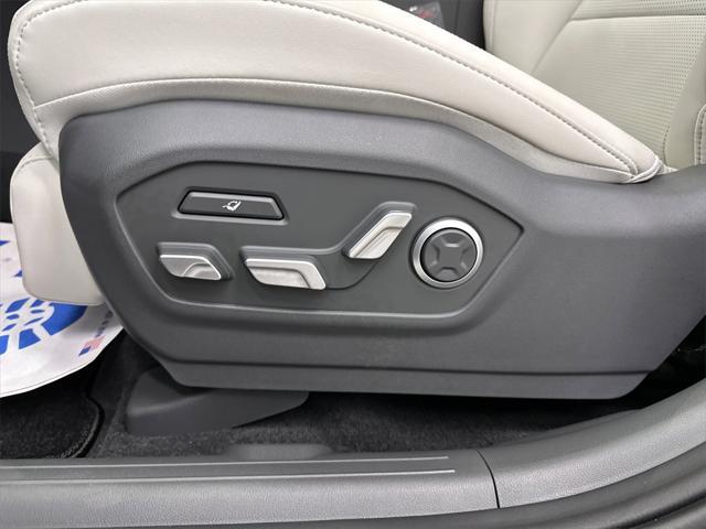 new 2025 Hyundai Santa Fe car, priced at $47,129