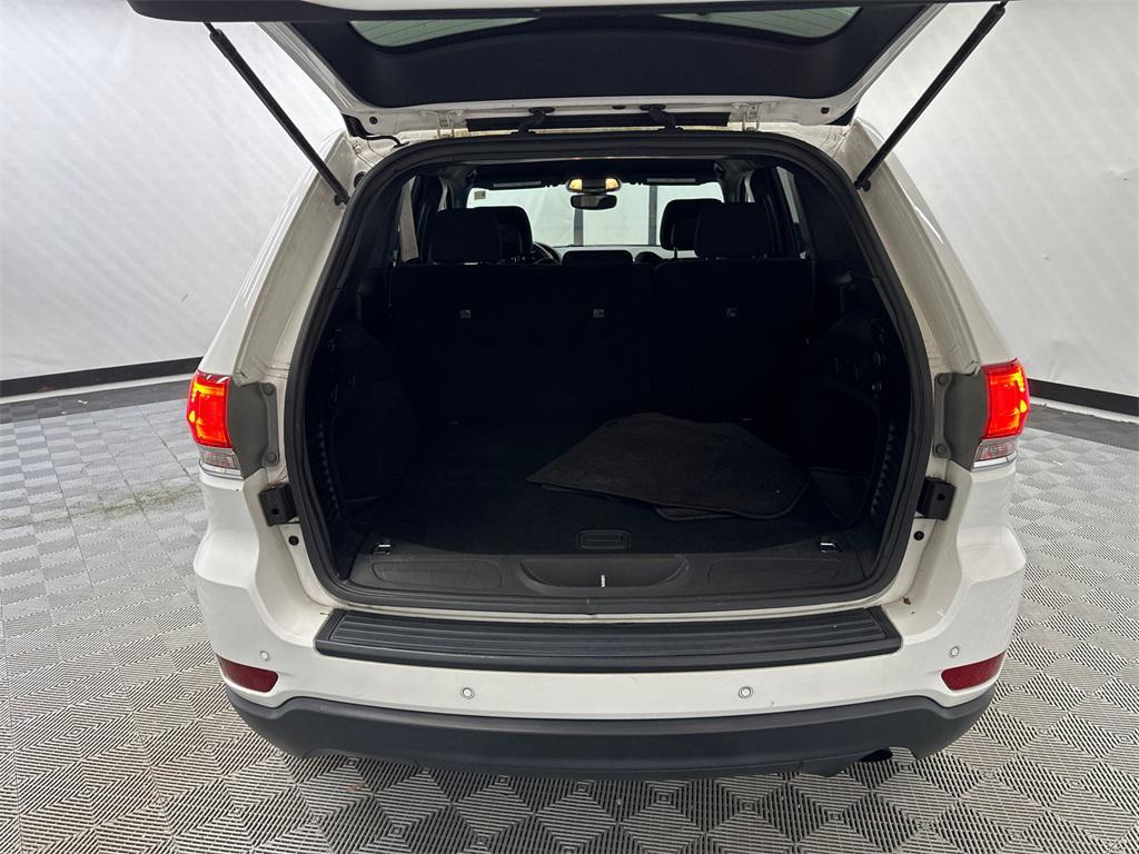 used 2017 Jeep Grand Cherokee car, priced at $14,362
