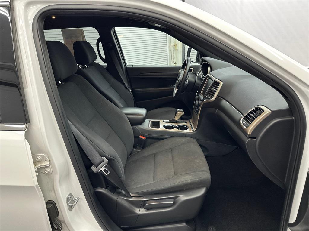 used 2017 Jeep Grand Cherokee car, priced at $14,362