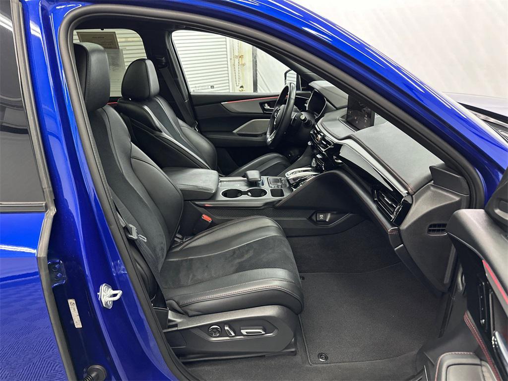 used 2022 Acura MDX car, priced at $33,785
