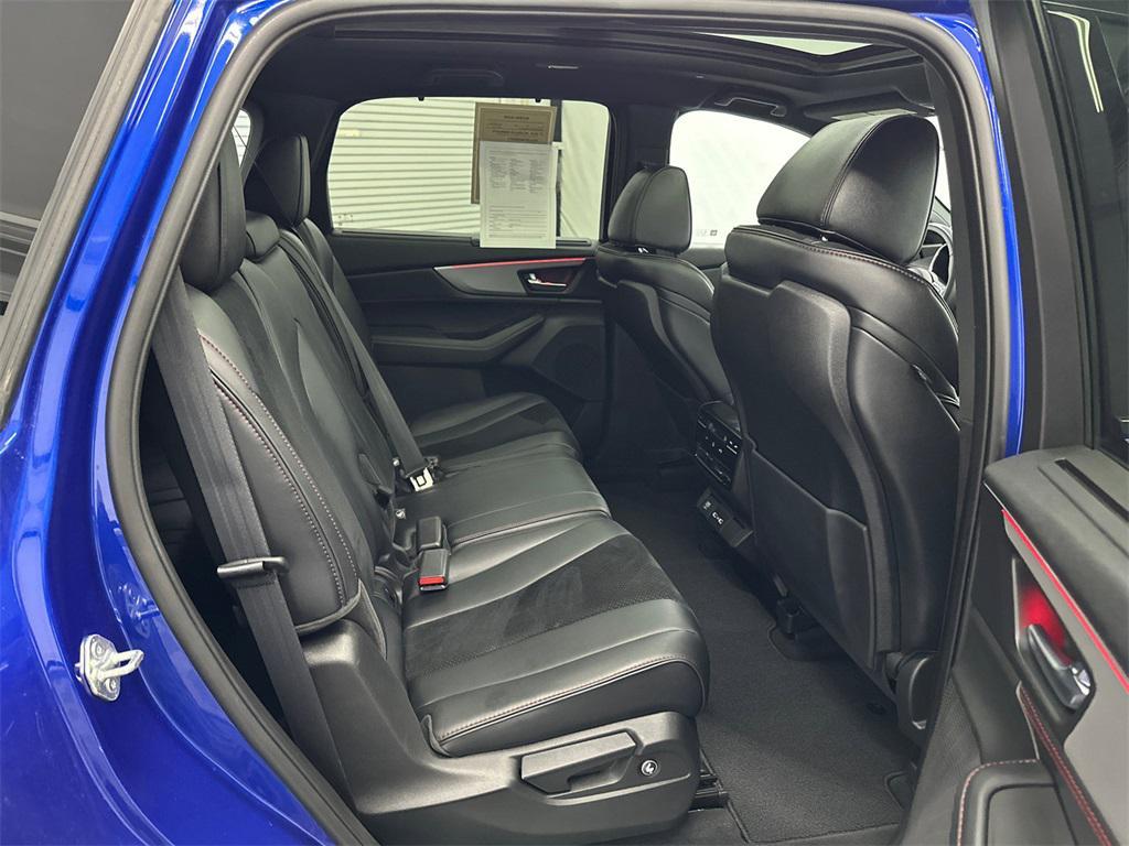 used 2022 Acura MDX car, priced at $33,785