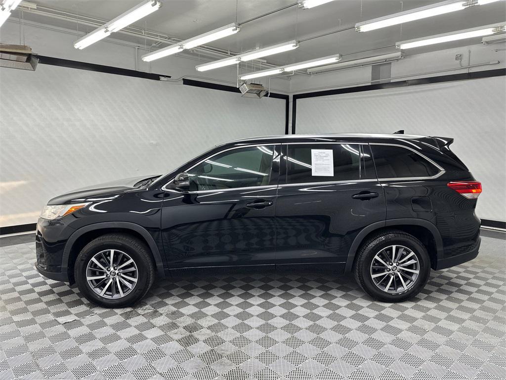 used 2018 Toyota Highlander car, priced at $20,931