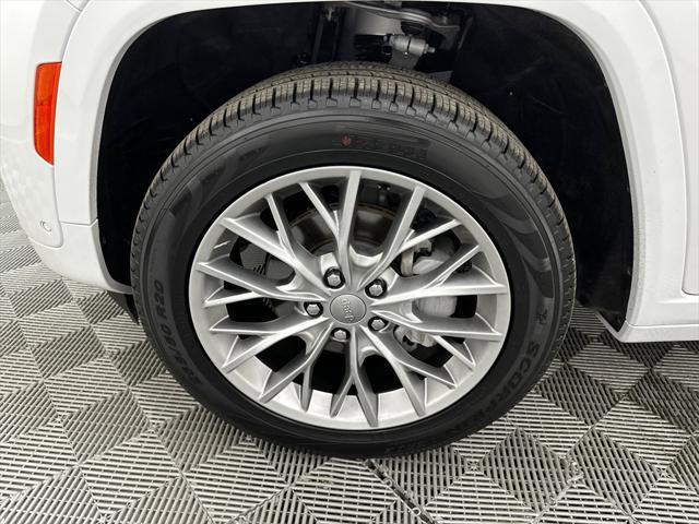 used 2022 Jeep Grand Cherokee car, priced at $37,922