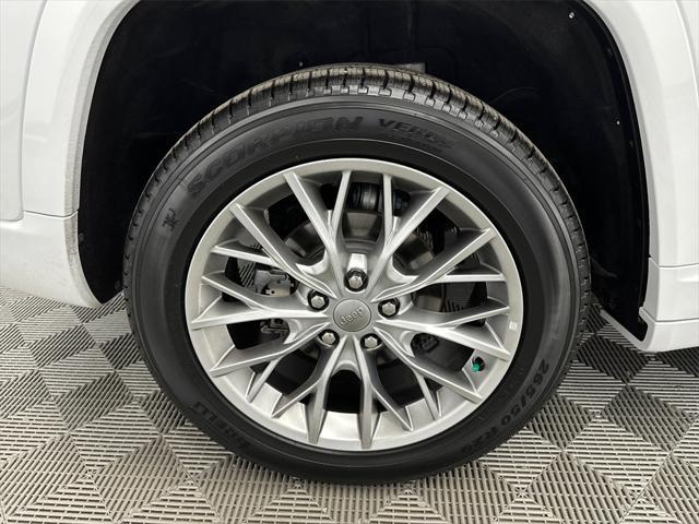 used 2022 Jeep Grand Cherokee car, priced at $37,922