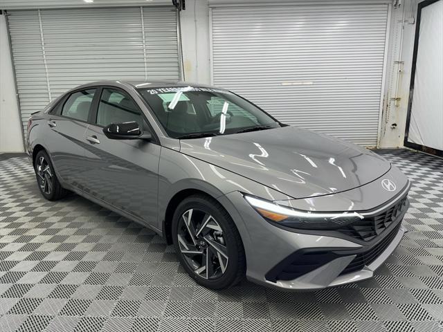 new 2025 Hyundai Elantra car, priced at $23,069