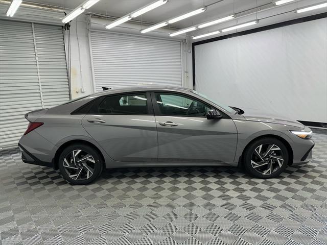 new 2025 Hyundai Elantra car, priced at $23,069