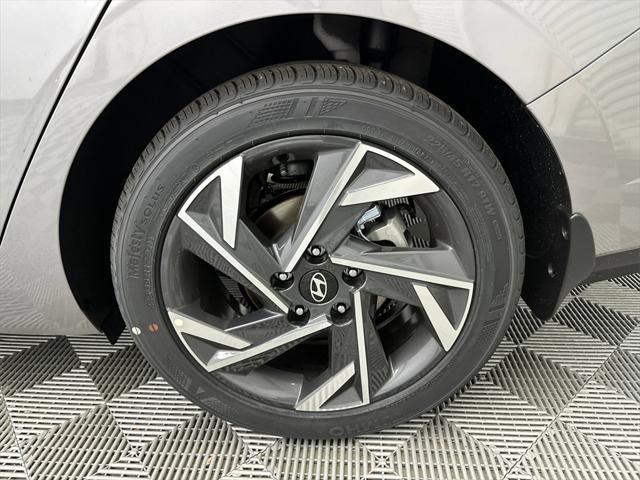 new 2025 Hyundai Elantra car, priced at $23,069