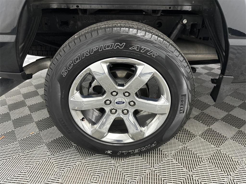 used 2021 Ford F-150 car, priced at $35,567