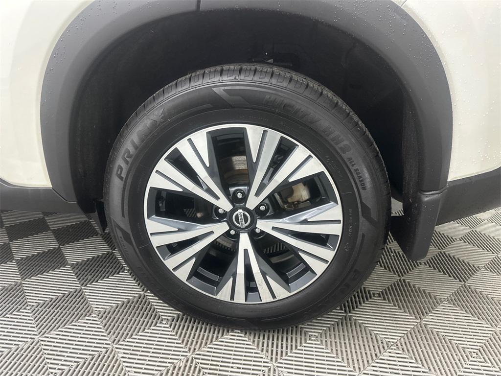 used 2021 Nissan Rogue car, priced at $16,882