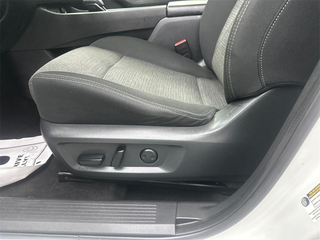 used 2021 Nissan Rogue car, priced at $16,882