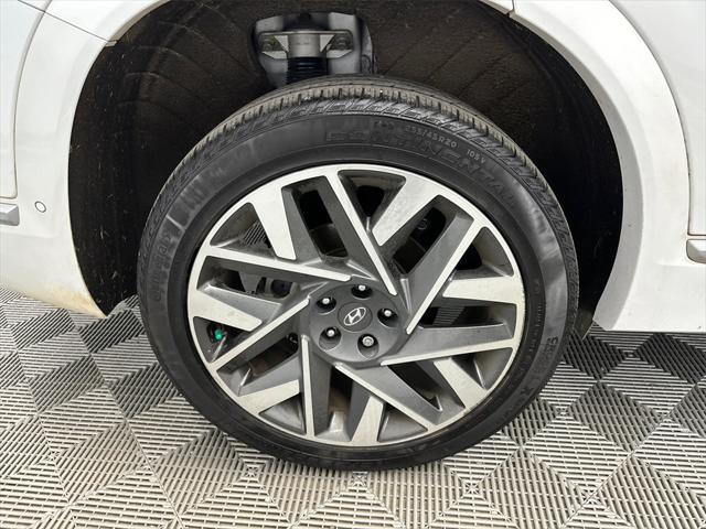 used 2023 Hyundai Santa Fe car, priced at $31,897