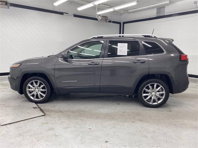 used 2018 Jeep Cherokee car, priced at $10,991