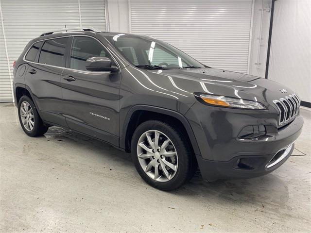 used 2018 Jeep Cherokee car, priced at $10,991