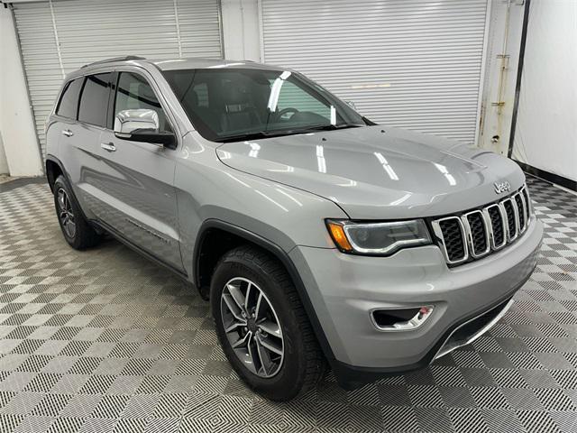 used 2019 Jeep Grand Cherokee car, priced at $17,495