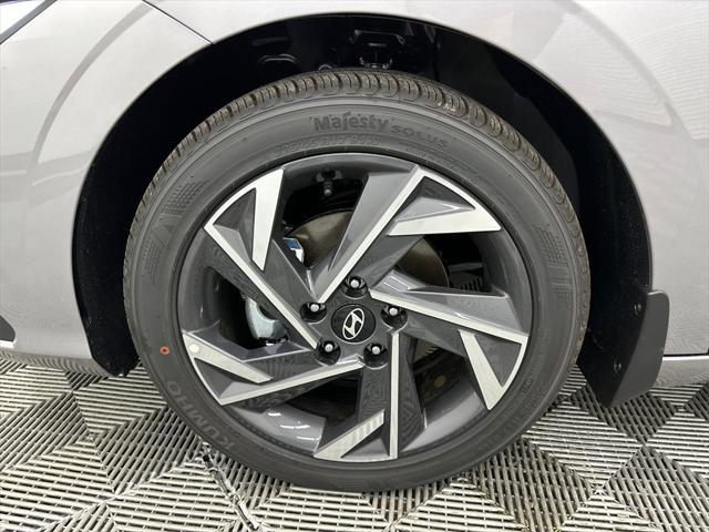 new 2025 Hyundai Elantra car, priced at $23,074