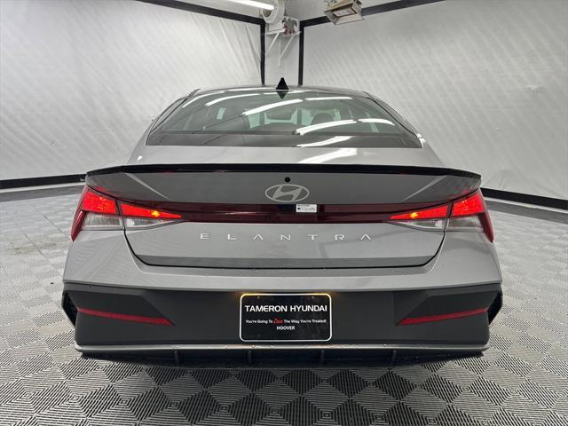 new 2025 Hyundai Elantra car, priced at $23,074