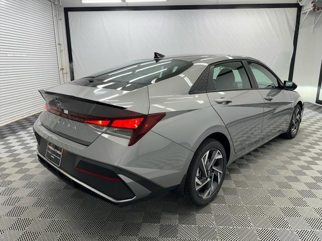 new 2025 Hyundai Elantra car, priced at $23,074