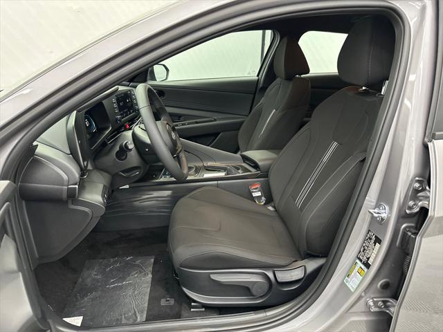 new 2025 Hyundai Elantra car, priced at $23,074