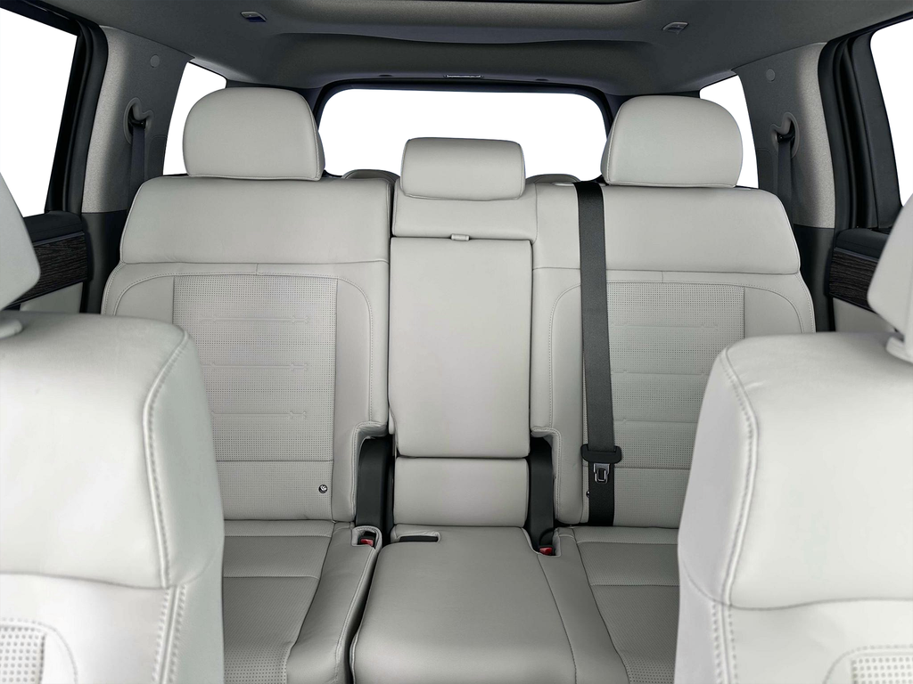 used 2025 Hyundai Santa Fe car, priced at $37,949