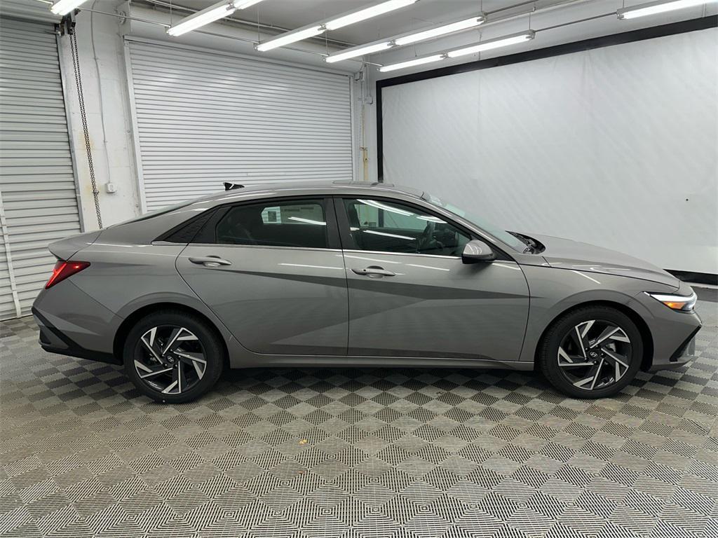 new 2025 Hyundai Elantra car, priced at $25,823
