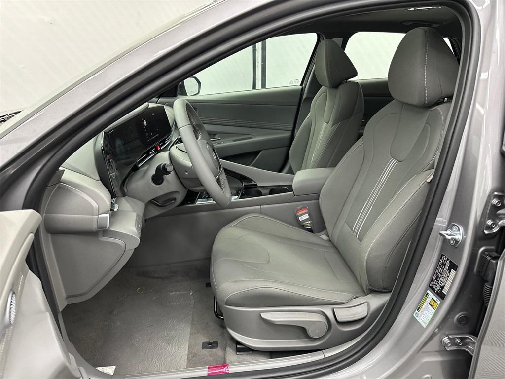 new 2025 Hyundai Elantra car, priced at $25,823