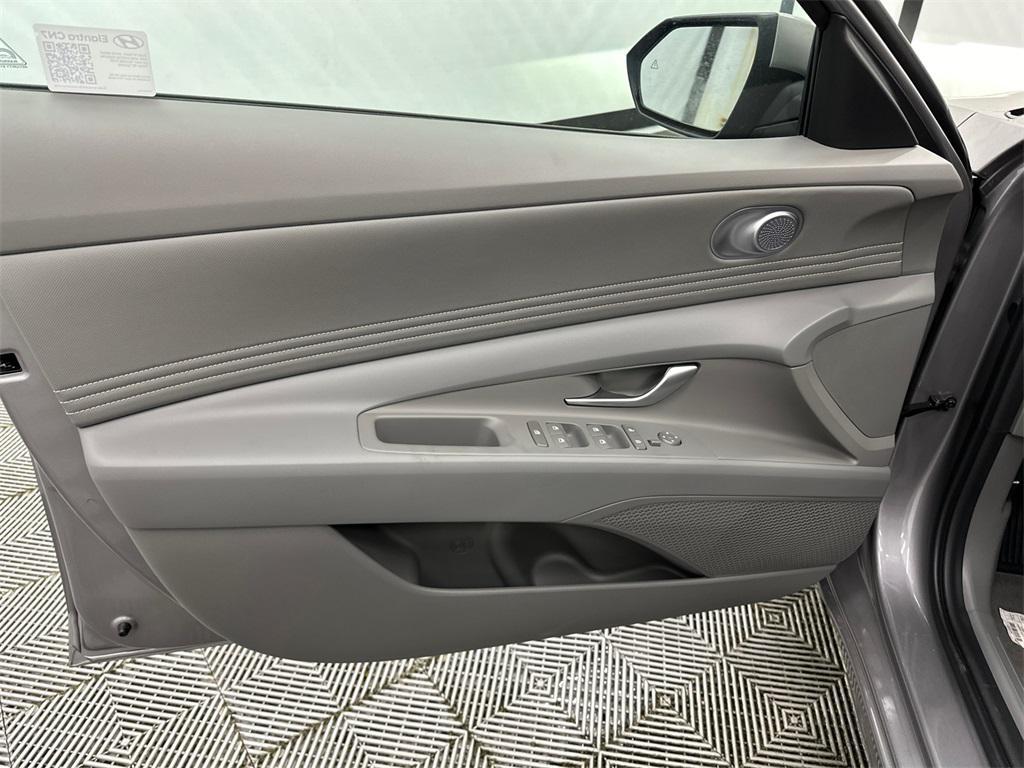 new 2025 Hyundai Elantra car, priced at $25,823