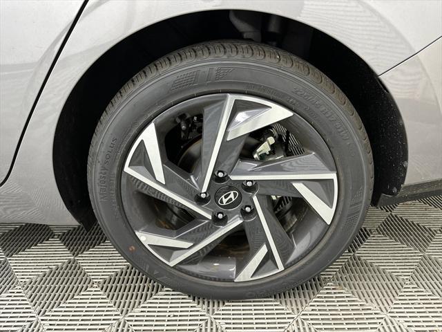 new 2025 Hyundai Elantra car, priced at $25,573