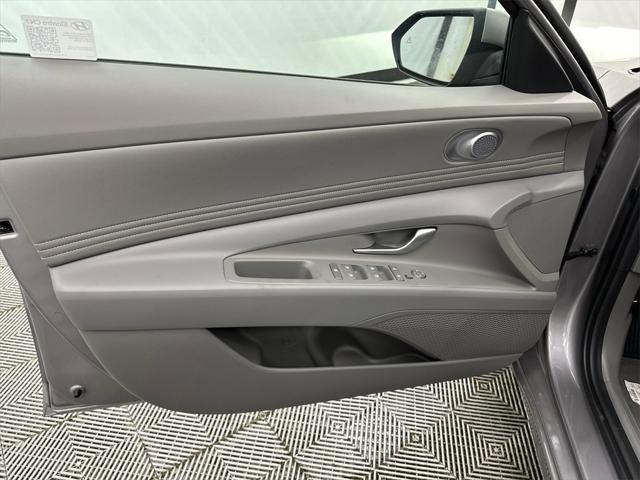new 2025 Hyundai Elantra car, priced at $25,573