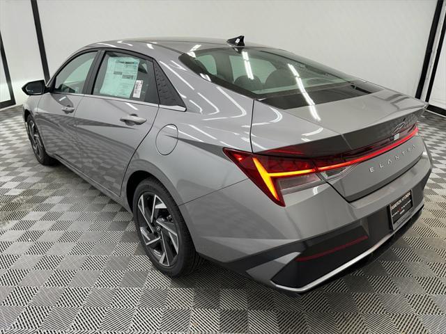 new 2025 Hyundai Elantra car, priced at $25,573