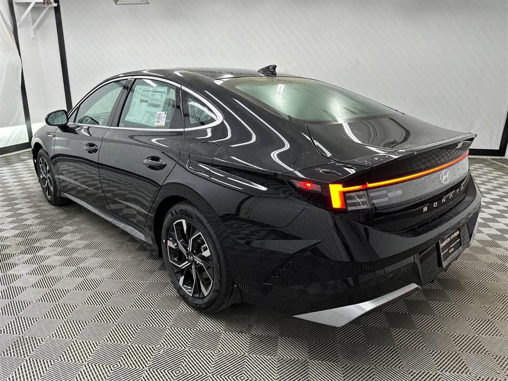 new 2025 Hyundai Sonata car, priced at $28,635