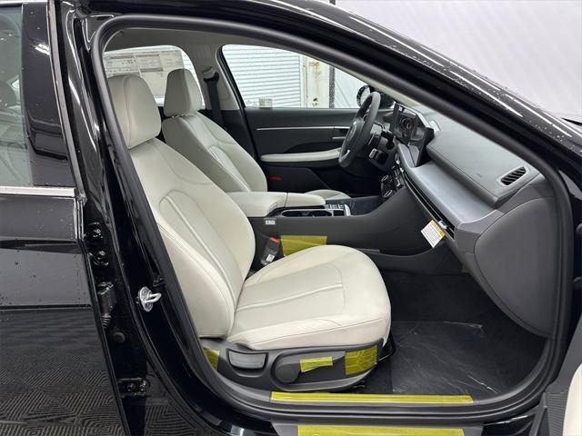 new 2025 Hyundai Sonata car, priced at $28,635