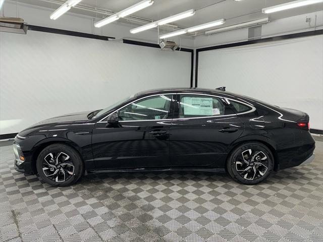 new 2025 Hyundai Sonata car, priced at $28,635