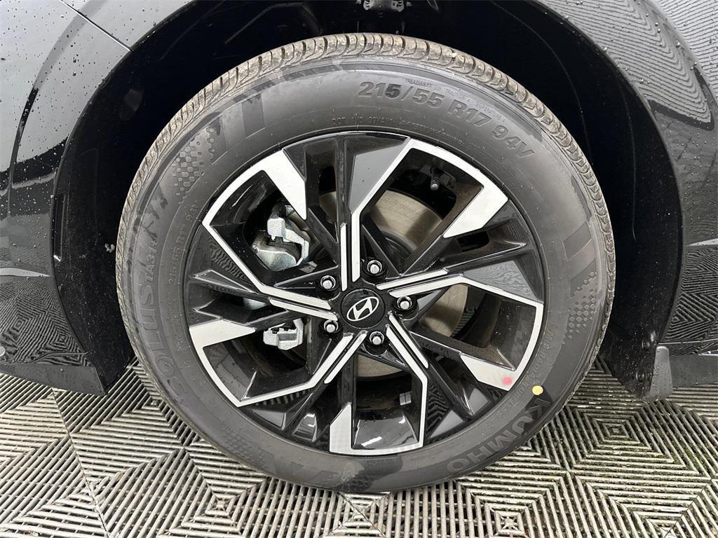 new 2025 Hyundai Sonata car, priced at $28,635