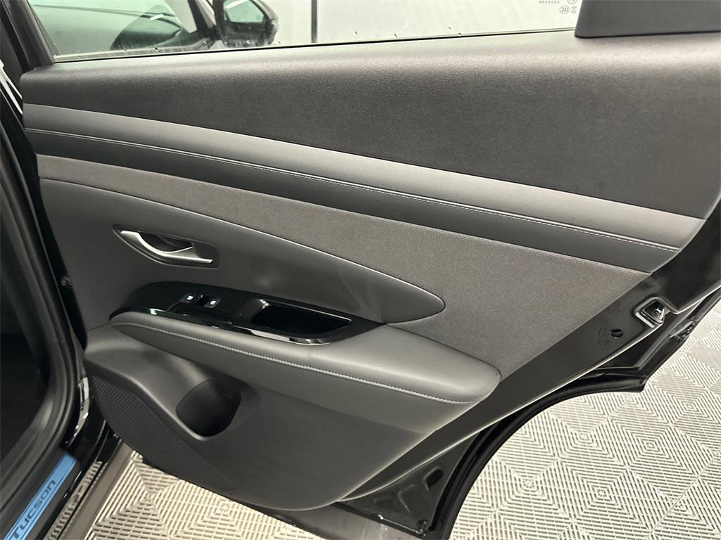 new 2025 Hyundai Tucson car, priced at $39,715