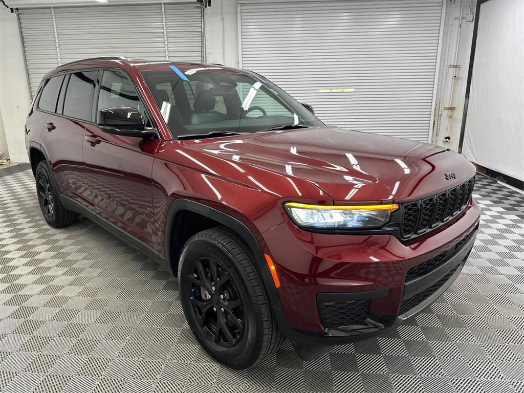 used 2024 Jeep Grand Cherokee L car, priced at $31,670