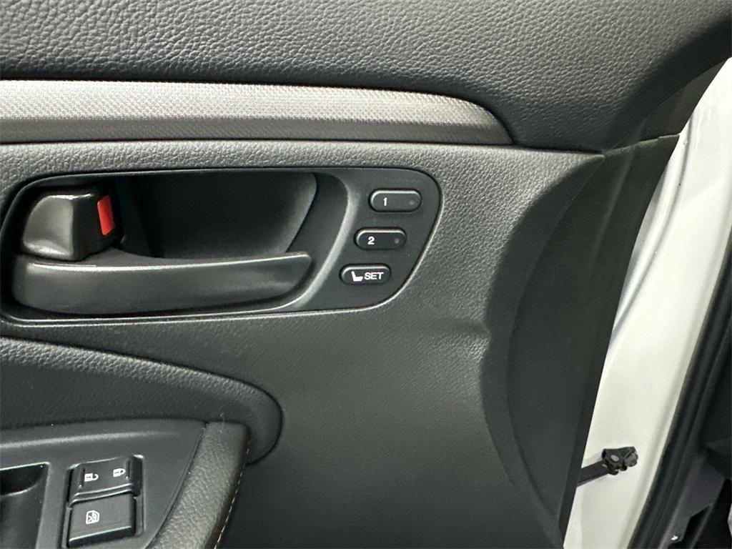 used 2022 Honda Passport car, priced at $25,372