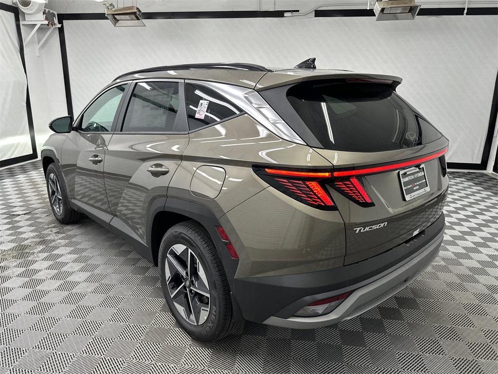 new 2025 Hyundai TUCSON Hybrid car, priced at $34,175